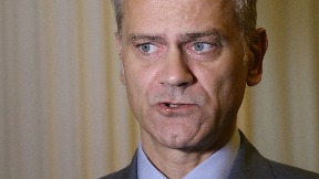 Neumesno poređenje s Titom